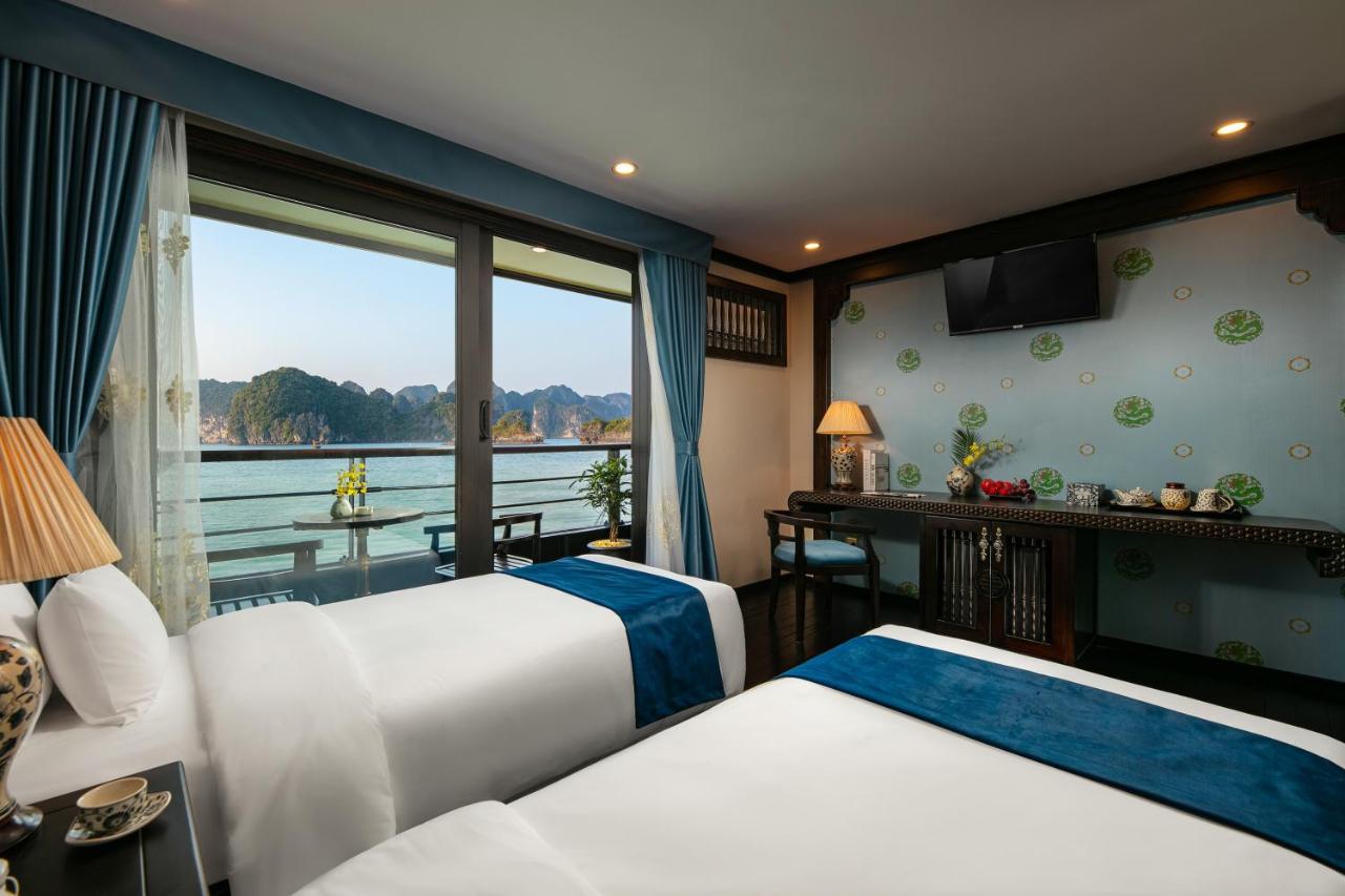 فندق Nostalgia Halong Cruise ها لونغ المظهر الخارجي الصورة
