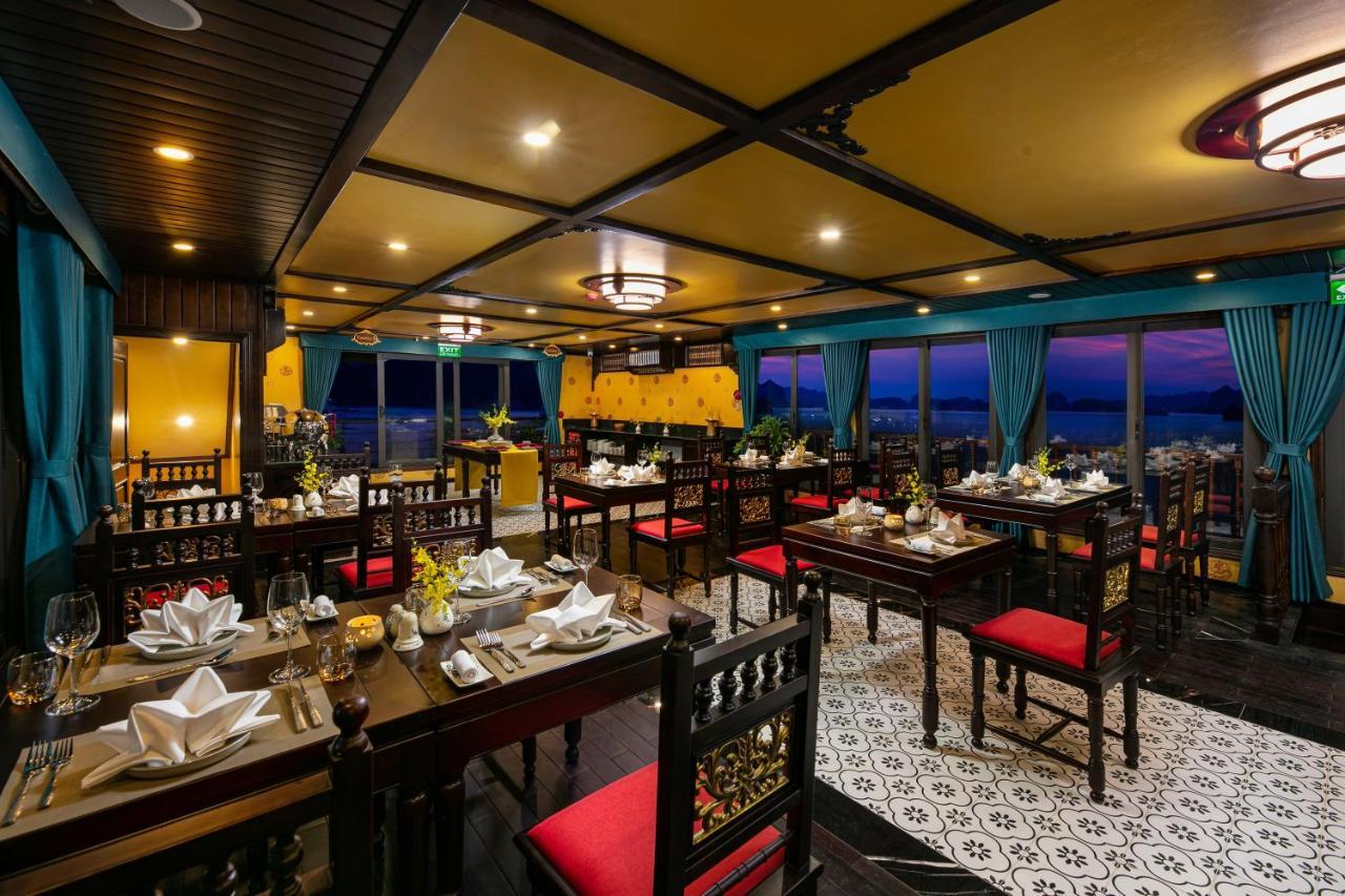 فندق Nostalgia Halong Cruise ها لونغ المظهر الخارجي الصورة